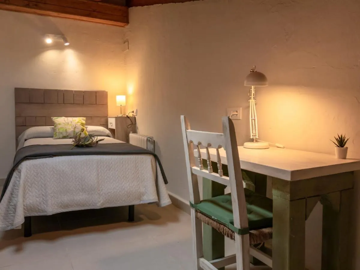 Apartment Alojamientos Biarritz Vista Jardin Fuenteheridos
